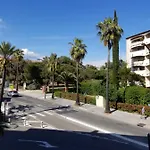 Terre Et דירה